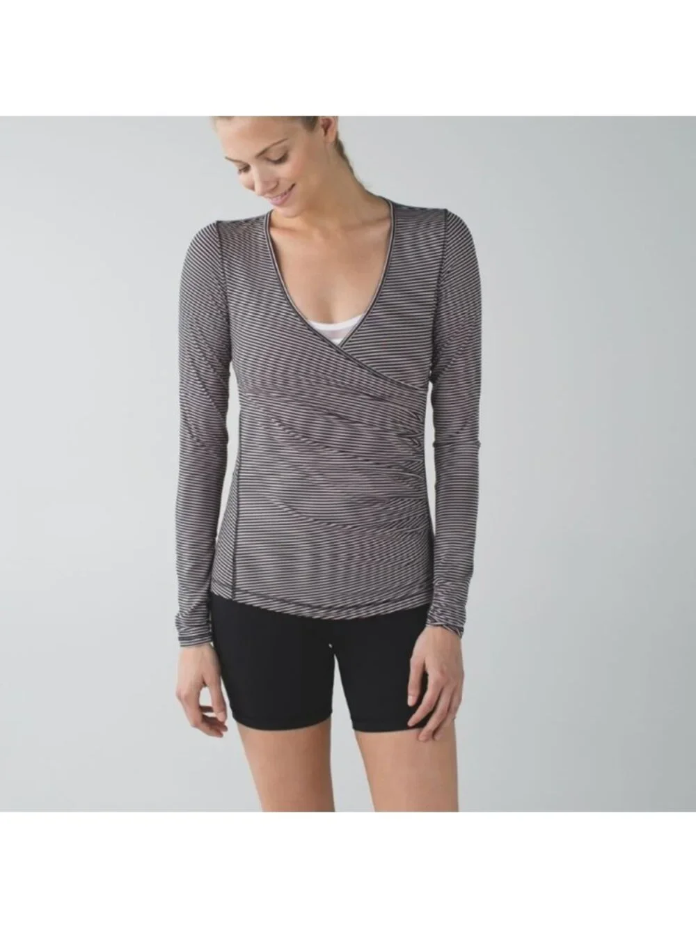 lululemon athletica this contoured